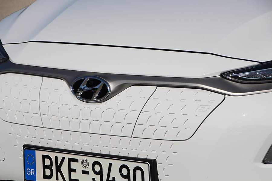 https://autogreeknews.gr/wp-content/uploads/2020/11/Hyundai-Kona-Electric-204-PS-3.jpg