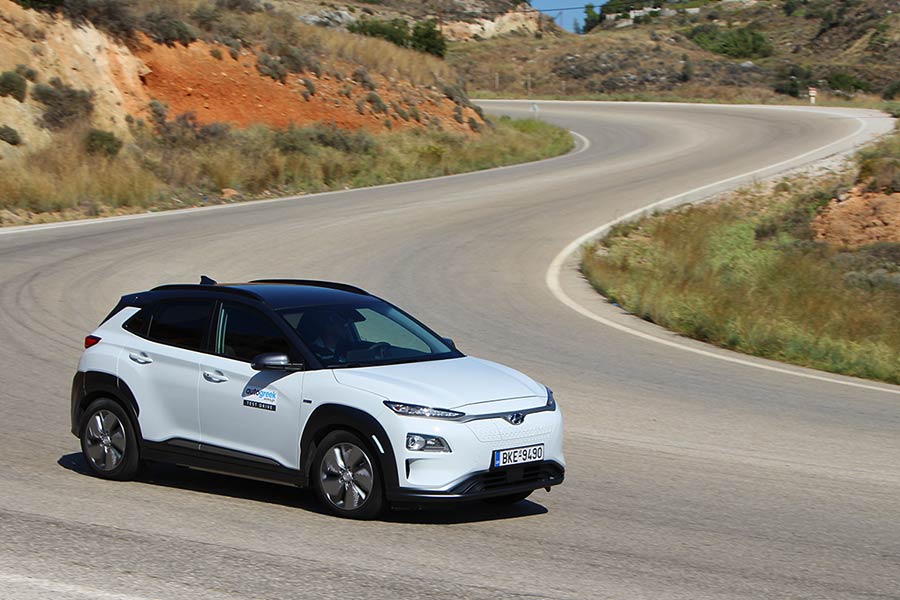 https://autogreeknews.gr/wp-content/uploads/2020/11/Hyundai-Kona-Electric-204-PS-47.jpg