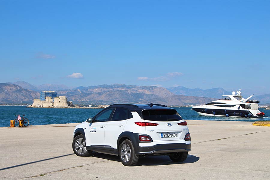 https://autogreeknews.gr/wp-content/uploads/2020/11/Hyundai-Kona-Electric-204-PS-5.jpg