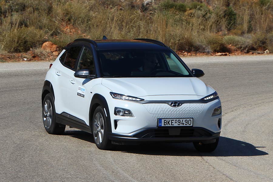 https://autogreeknews.gr/wp-content/uploads/2020/11/Hyundai-Kona-Electric-204-PS-53.jpg