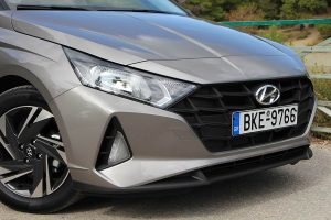 Hyundai-i20-1.2-2020-(21)