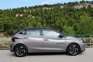 Hyundai-i20-1.2-2020-(23)