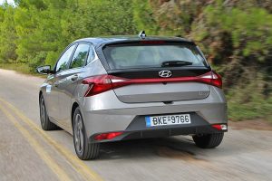 Hyundai-i20-1.2-2020-(28)