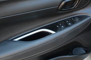 Hyundai i20 1.2 interior 2020 (11)