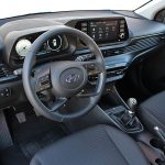 Hyundai i20 1.2 interior 2020 (12)