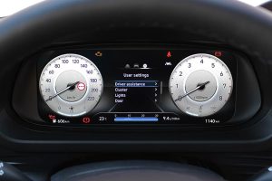 Hyundai i20 1.2 interior 2020 (15)