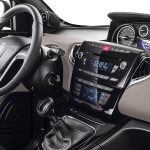 Lancia-Ypsilon-2011-2015-(9)