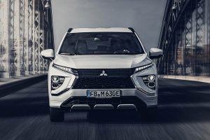 Mitsubishi_Eclipse_Cross_Plug-in_Hybrid-(7)