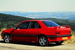 Peugeot-405-T16-3
