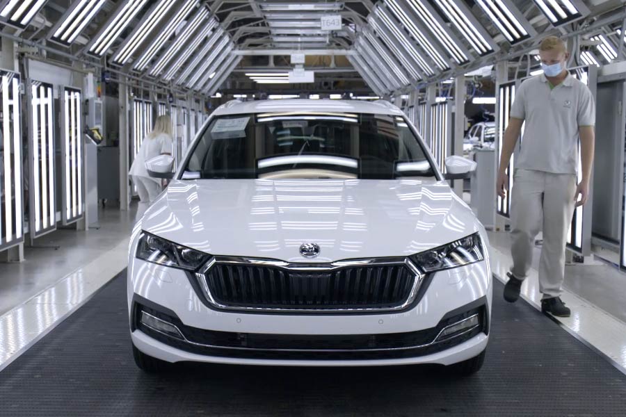 Βήμα – βήμα η παραγωγή της νέας Skoda Octavia