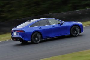 Toyota-Mirai-2020-(3)