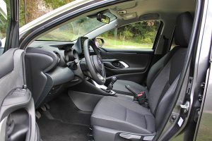 Toyota-Yaris-1.5-2020-(23)