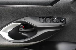 Toyota-Yaris-1.5-2020-(25)