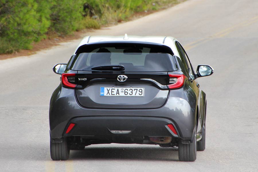 https://autogreeknews.gr/wp-content/uploads/2020/11/Toyota-Yaris-1.5-2020-42.jpg