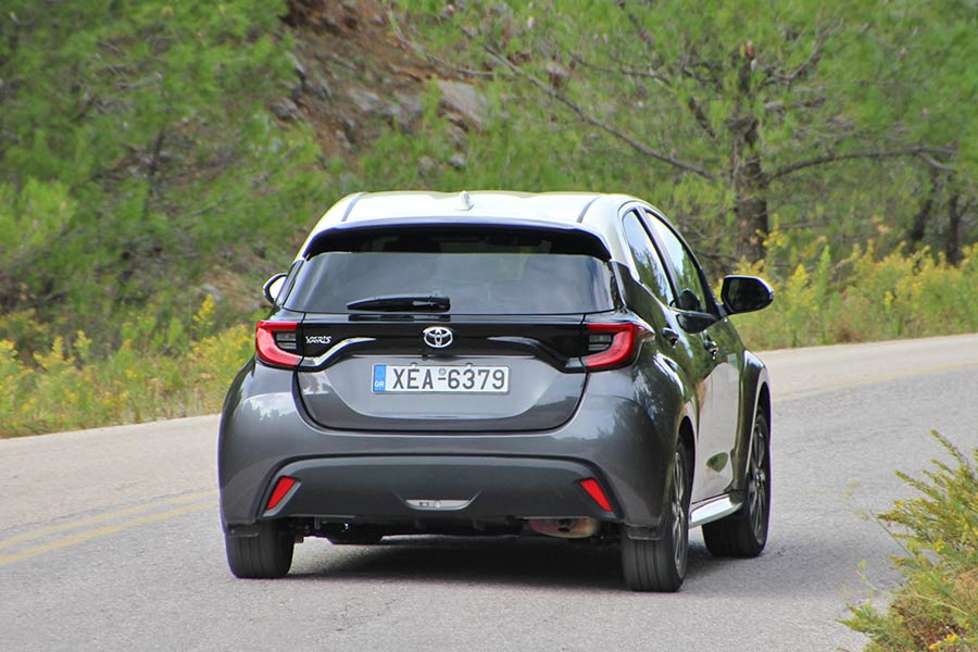 https://autogreeknews.gr/wp-content/uploads/2020/11/Toyota-Yaris-1.5-2020-47.jpg
