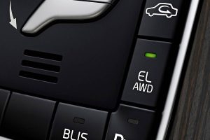 Volvo_V60_Plug-in_Hybrid-(2)