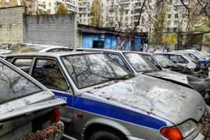 abandoned police cars 9
