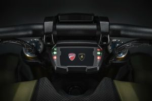 ducati diavel 1260 s lamborghini 11