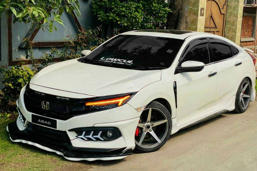 https://autogreeknews.gr/wp-content/uploads/2020/11/honda-civic-sedan-lambo-5.jpg