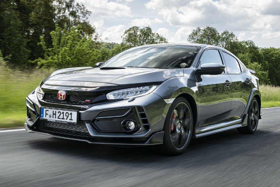 https://autogreeknews.gr/wp-content/uploads/2020/11/honda-civic-type-r-sport-line-price-2.jpg