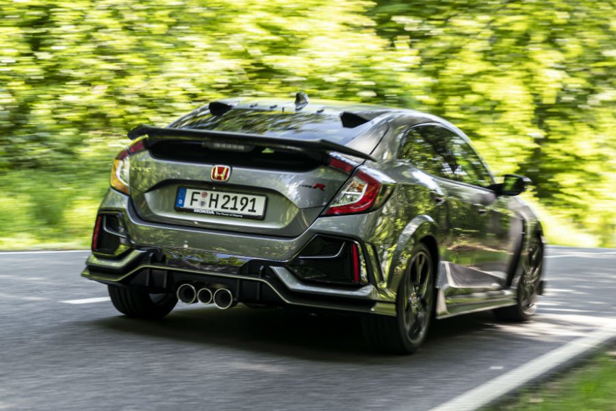 https://autogreeknews.gr/wp-content/uploads/2020/11/honda-civic-type-r-sport-line-price.jpg