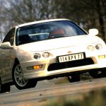 starlet glanza vs integra type r 2