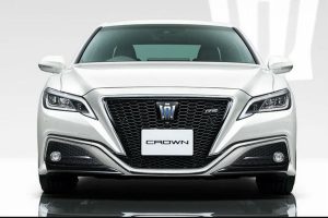toyota crown rs 8