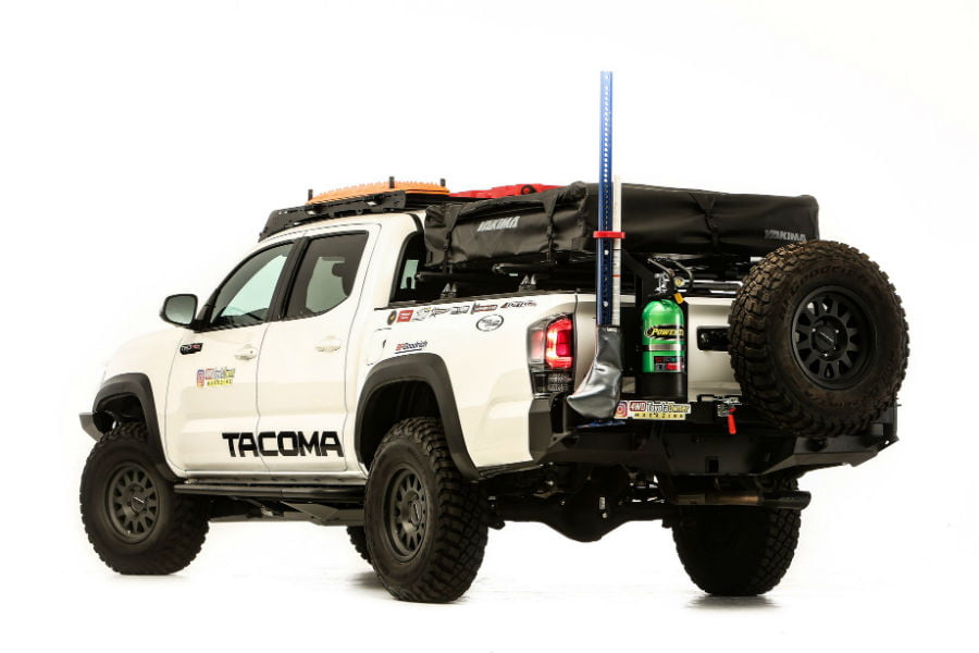 https://autogreeknews.gr/wp-content/uploads/2020/11/toyota-tacoma-overland-ready-2.jpg