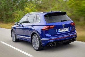 vw tiguan r vs cayenne turbo mk1 2