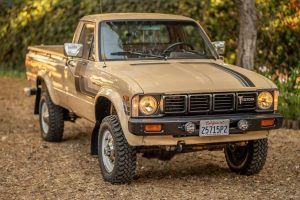 1980 toyota hilux 3