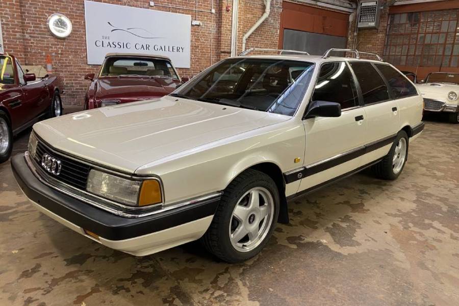 https://autogreeknews.gr/wp-content/uploads/2020/12/1991-Audi-200-2.jpg
