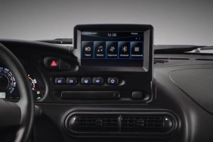 Lada-Niva-Travel-interior-2