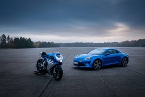 MV-Agusta-Superveloce-Alpine-1