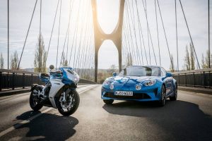 MV-Agusta-Superveloce-Alpine-10