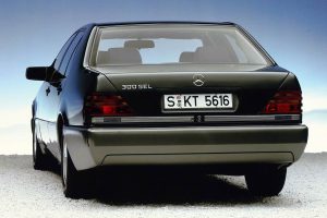 Mercedes-S-Class-W140-(11)