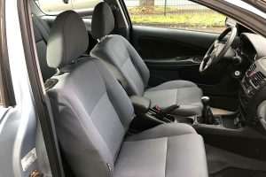 Nissan-Almera-2005-(3)