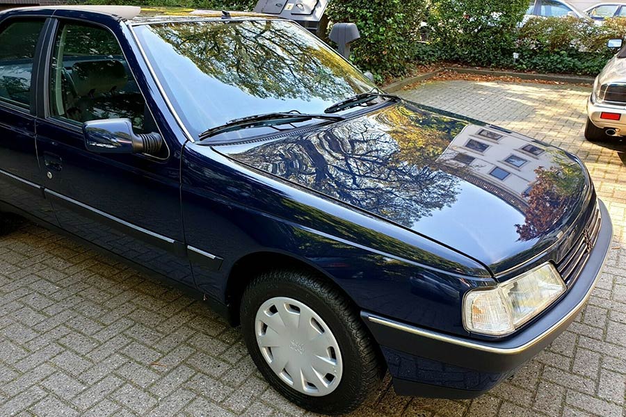 https://autogreeknews.gr/wp-content/uploads/2020/12/Peugeot-405-1994-9.jpg