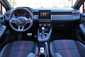 Renault Clio 1.3 TCe 130 EDC RS Line (17)