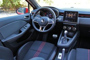 Renault Clio 1.3 TCe 130 EDC RS Line (18)