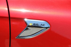 Renault Clio 1.3 TCe 130 EDC RS Line (2)