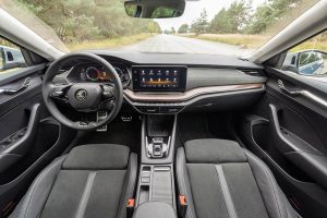 Skoda-Octavia-Scout-2020-(9)