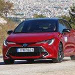 Toyota Corolla 2.0 Hybrid (1)