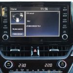 Toyota-Corolla-2.0-Hybrid-(16)