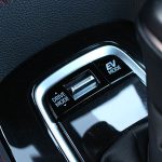 Toyota-Corolla-2.0-Hybrid-(23)