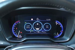 Toyota-Corolla-2.0-Hybrid-(25)