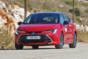 Toyota Corolla 2.0 Hybrid (30)