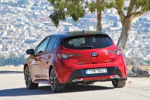 Toyota Corolla 2.0 Hybrid (33)