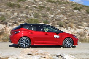 Toyota Corolla 2.0 Hybrid (35)