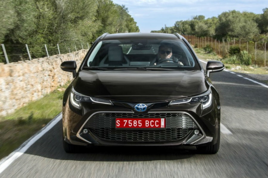 https://autogreeknews.gr/wp-content/uploads/2020/12/Toyota-Corolla-TS-180-10-1.jpg