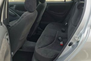 Toyota-Yaris-1.0-2003-(8)